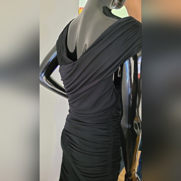 Nicole Miller Side Ruched Dress - Picture 7 of 8